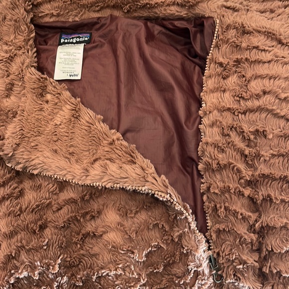 Patagonia long sleeve button & zip long  flared sleeve jacket soft & fuzzy L tan - Picture 3 of 13